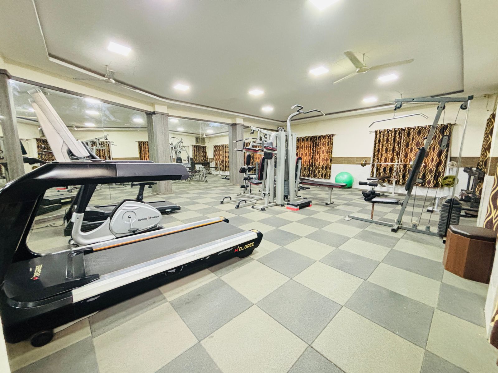 Best School In Lahartara