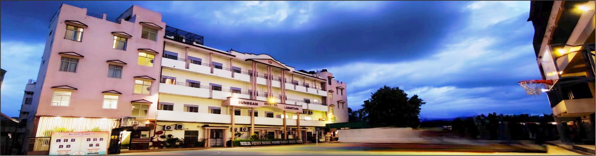 Best School In Lahartara