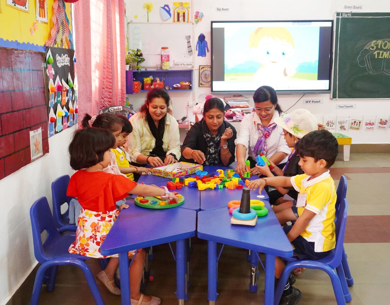 Best School In Varuna