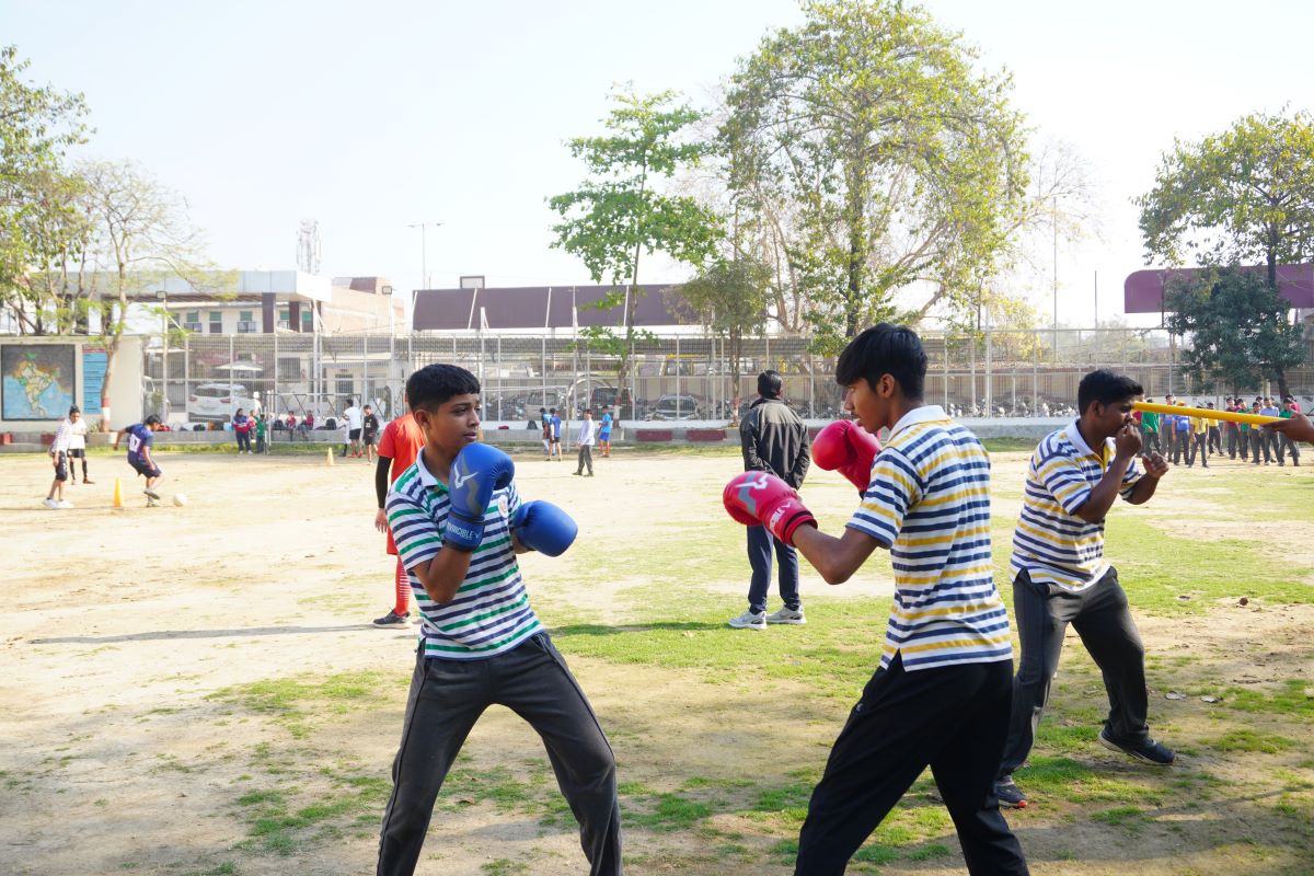 Best School In Varuna