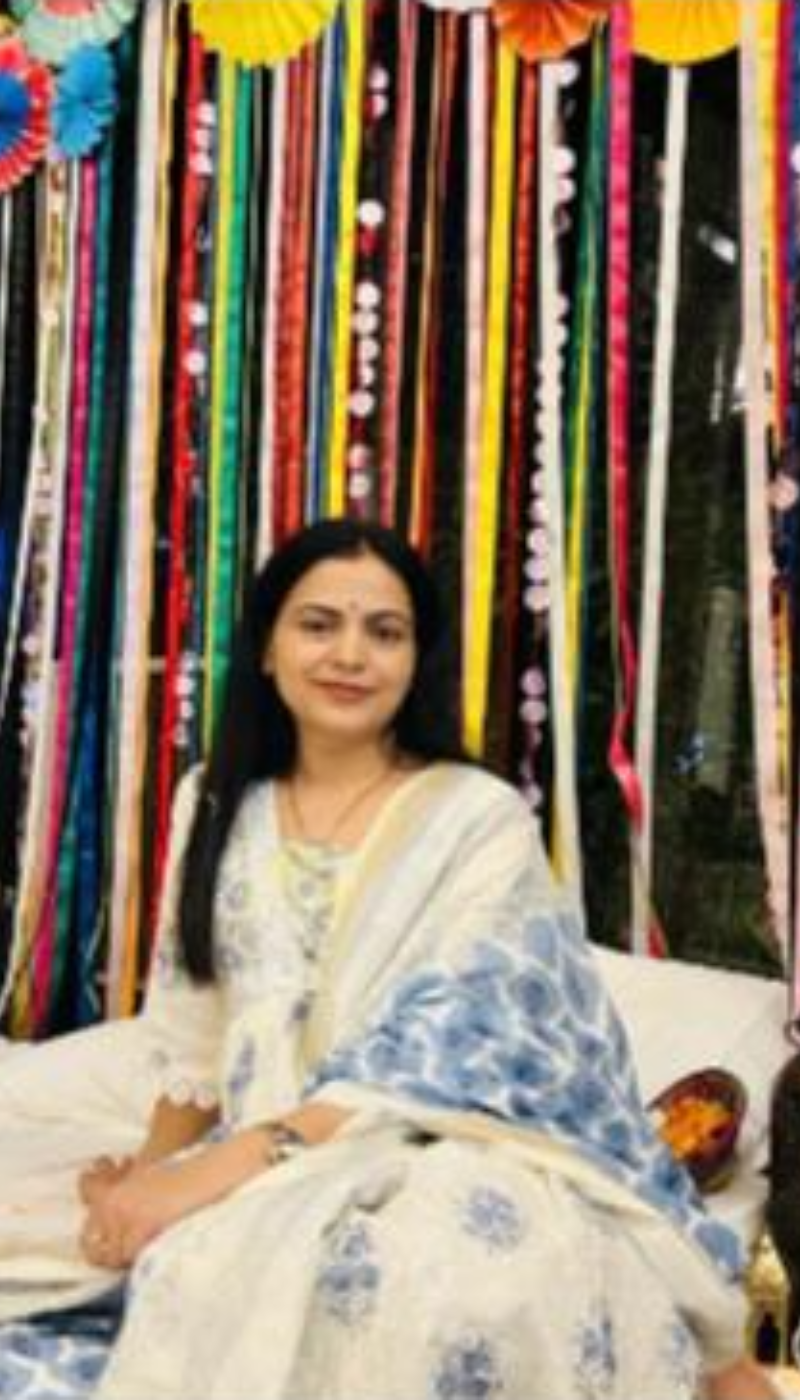 Best School In Varuna