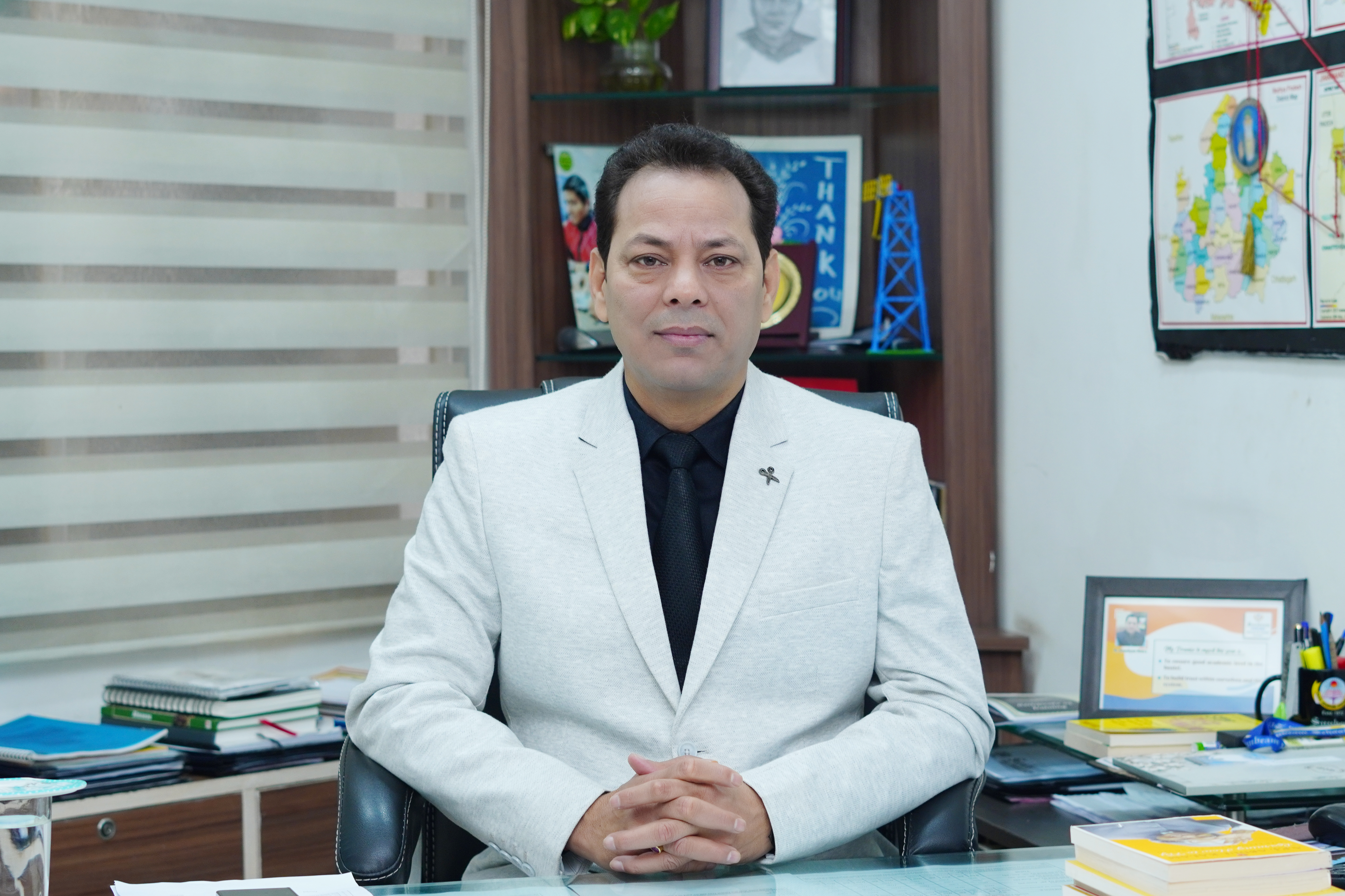 Best School In Varuna