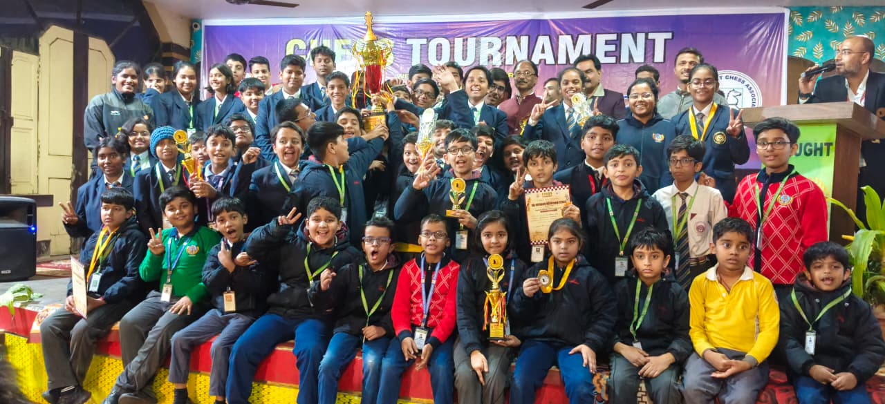 Best School In Varuna