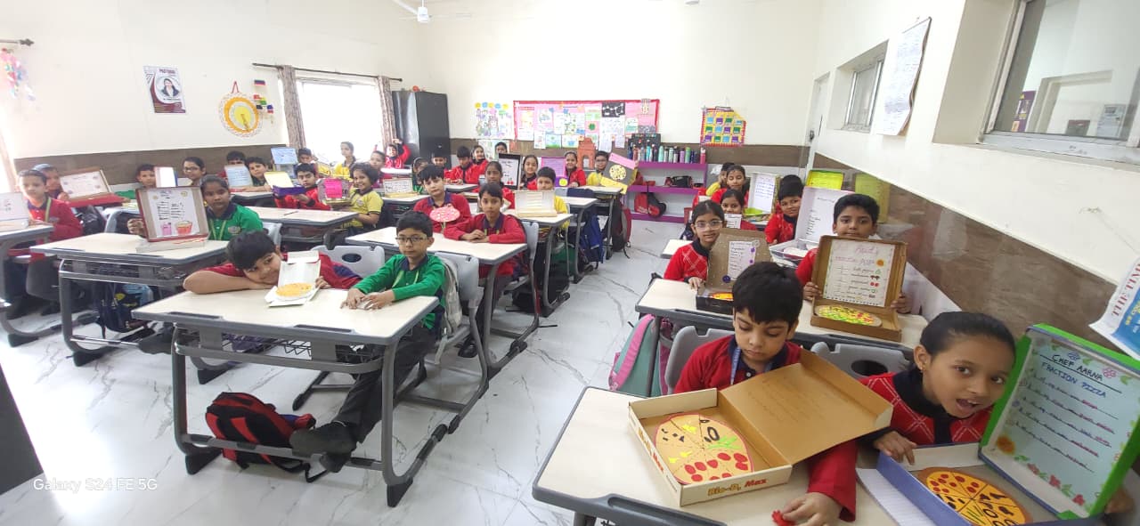 Best School In Varuna