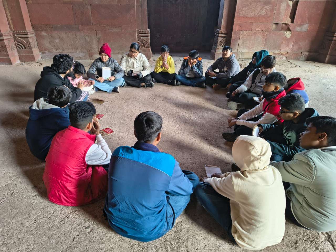 Best School In Varuna