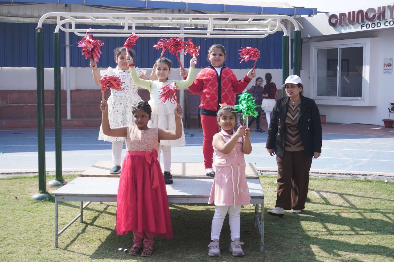 Best School In Varuna