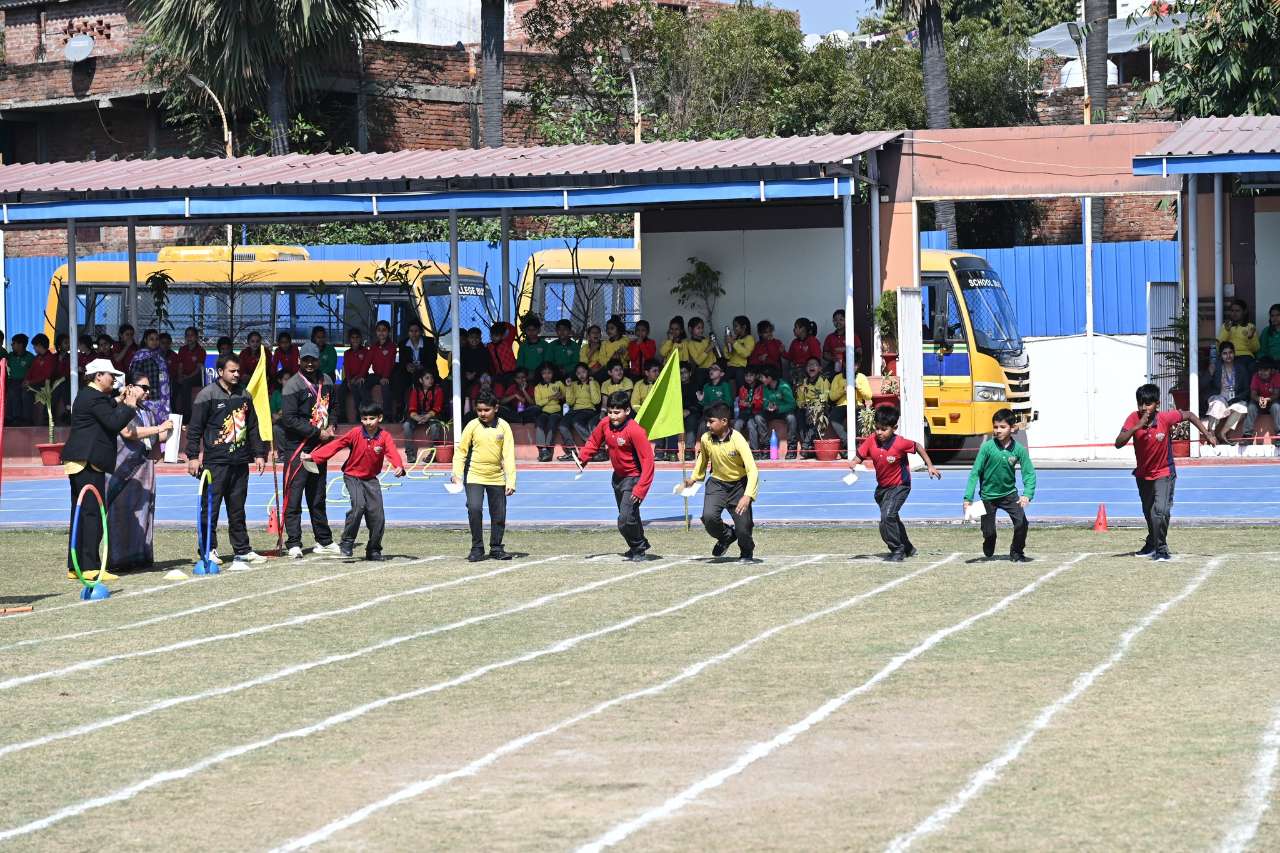 Best School In Varuna