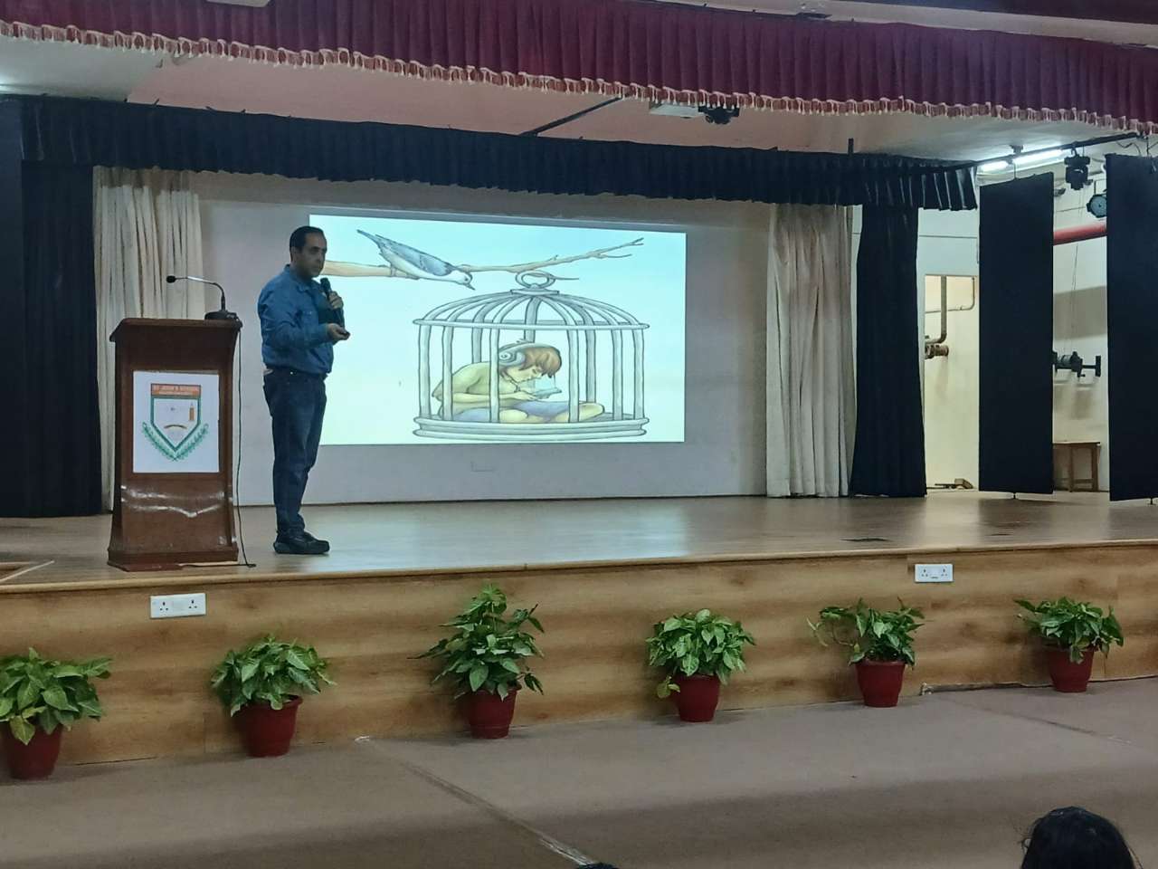 Best School in Greater Noida West