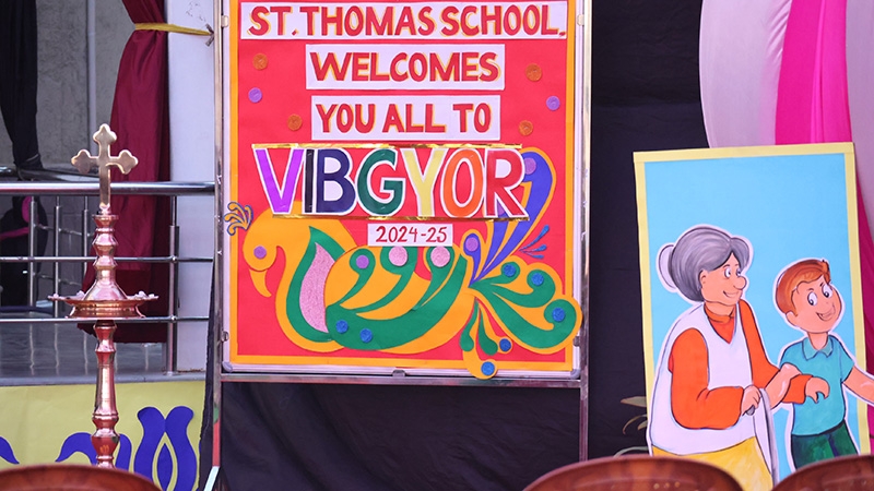 St. Thomas, Loni - Best School in Loni