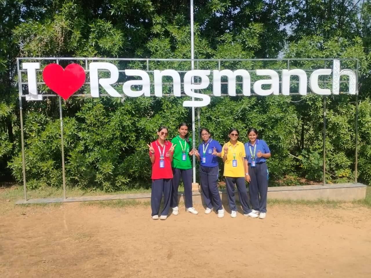 St. Thomas, Loni - Best School in Loni