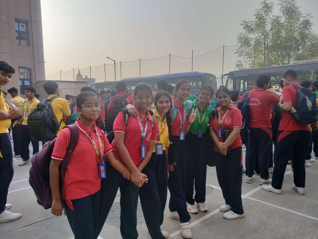 St. Thomas, Loni - Best School in Loni