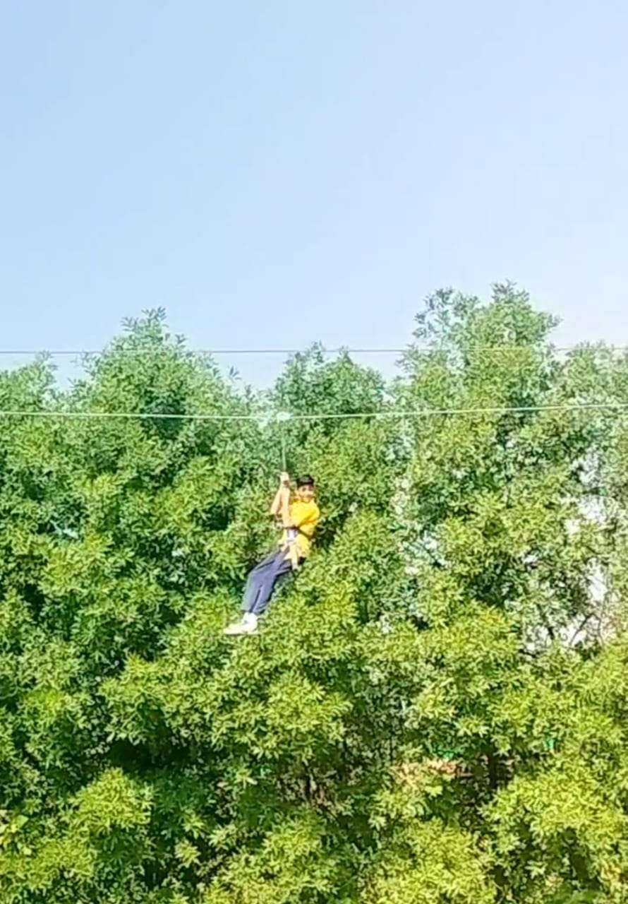 St. Thomas, Loni - Best School in Loni