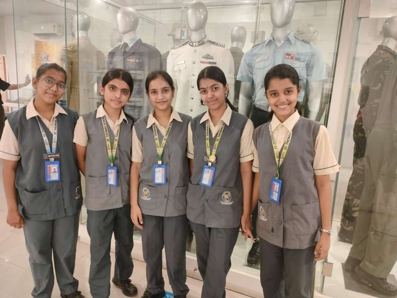 St. Thomas, Loni - Best School in Loni