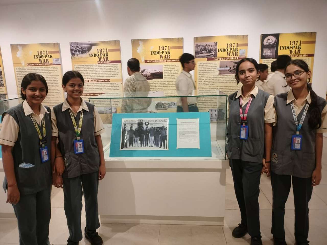 St. Thomas, Loni - Best School in Loni