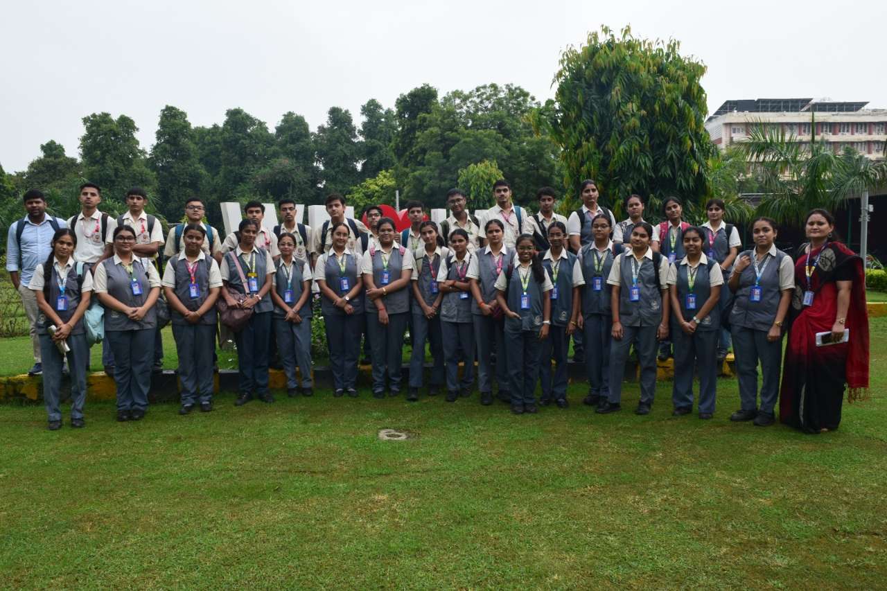 St. Thomas, Loni - Best School in Loni