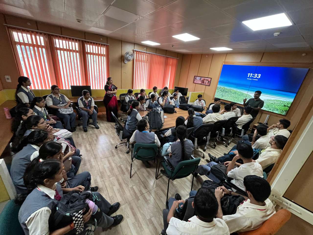 St. Thomas, Loni - Best School in Loni