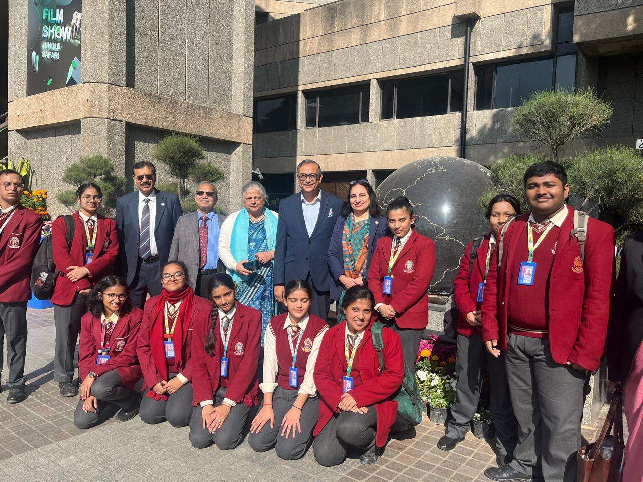 St. Thomas, Loni - Best School in Loni