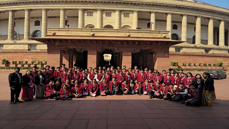 St. Thomas, Loni - Best School in Loni