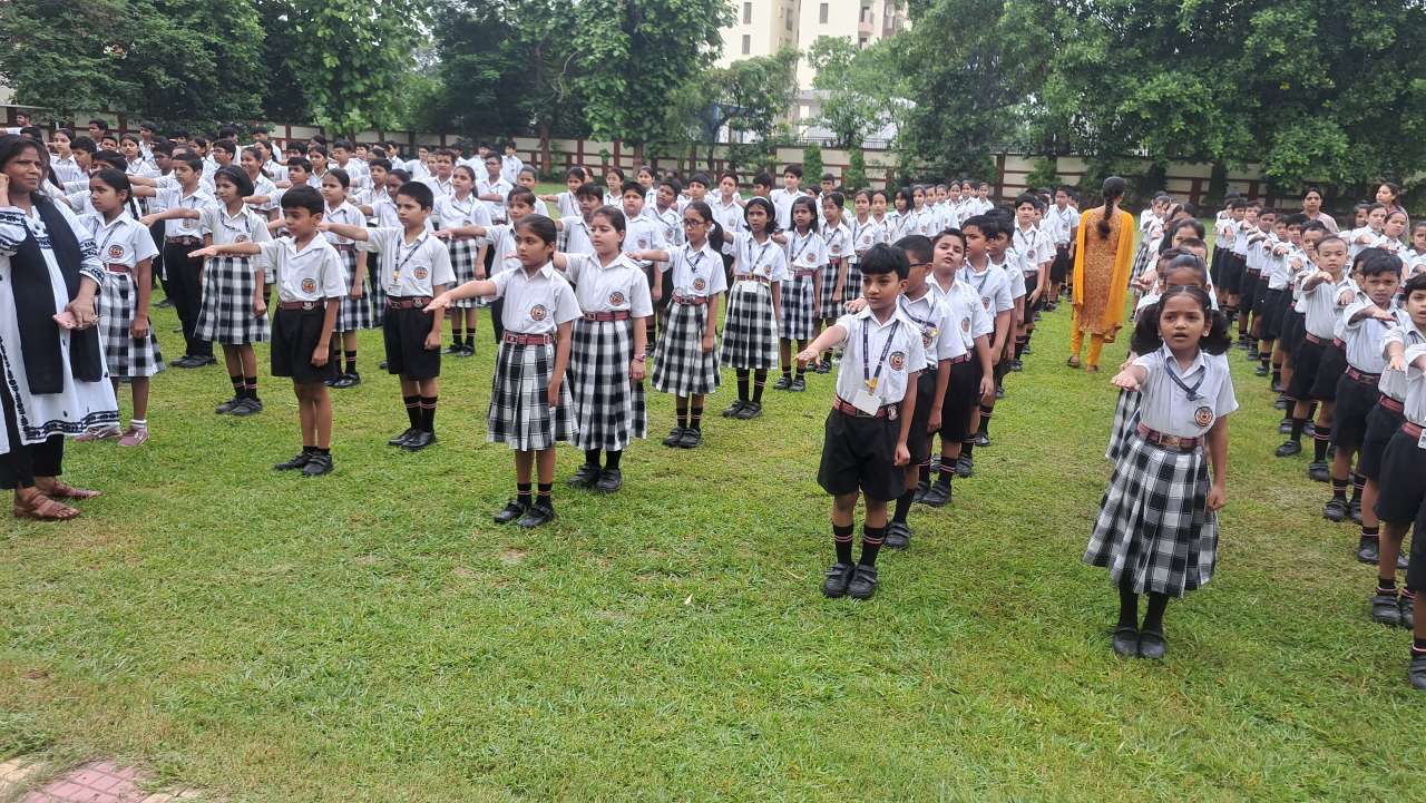 Best School in Tanda
