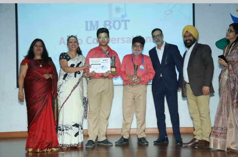 JAIPURIA COMPUFEST 2022-OVERALL WINNER TROPHY - VANASTHALI PUBLIC SCHOOL